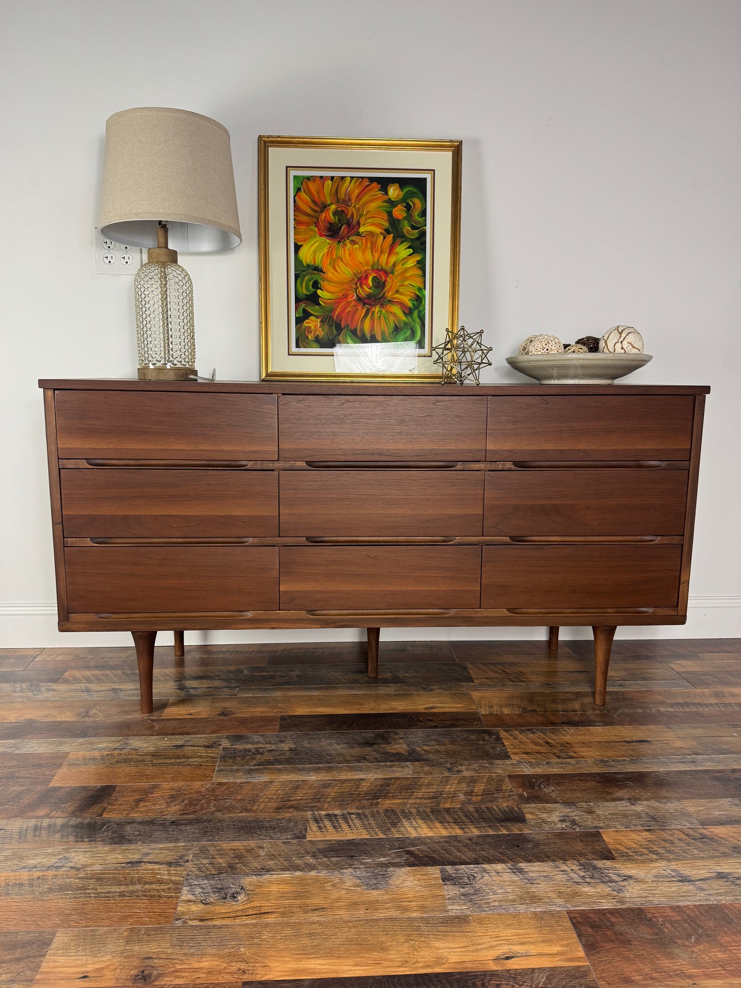 Westwood Mid-Century Modern 9-Drawer Dresser
