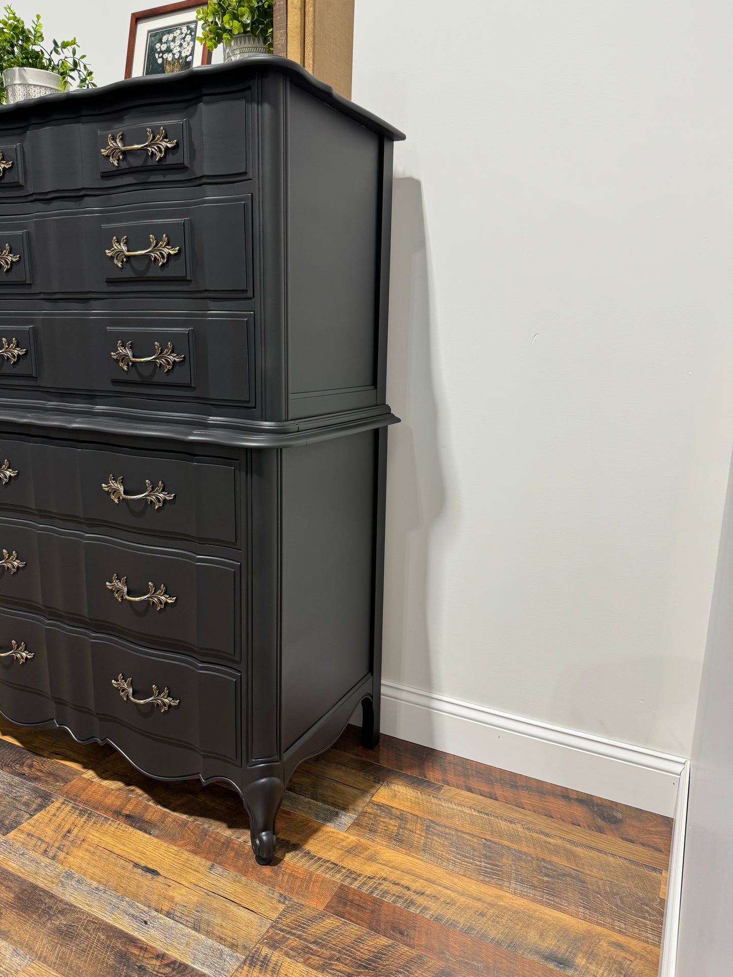 Vintage Thomasville French Provincial Chest of Drawers