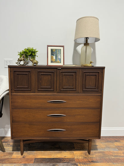 Vintage Broyhill Sculptra Chest of Drawers