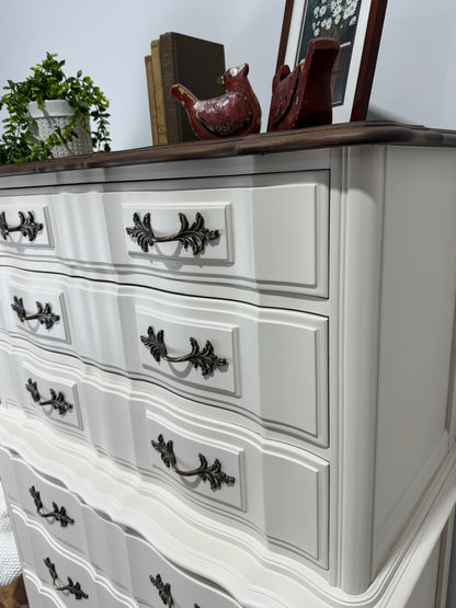 Vintage Thomasville French Provincial Chest of Drawers (White)