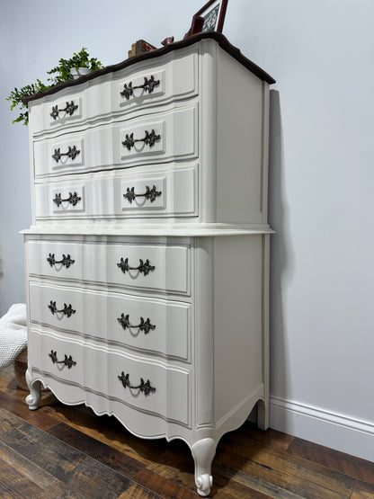 Vintage Thomasville French Provincial Chest of Drawers (White)