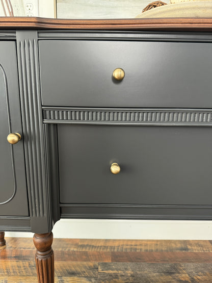 Antique Mahogany Victorian Sideboard, Buffet