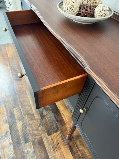 Antique Mahogany Victorian Sideboard, Buffet